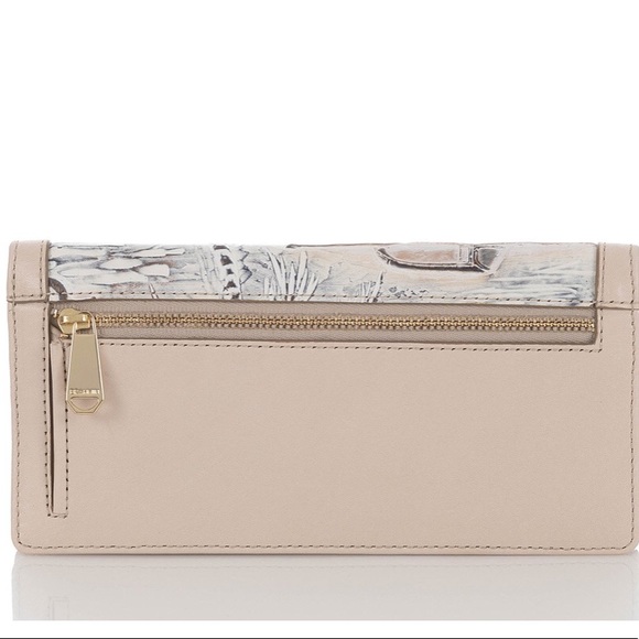 BRAHMIN ADY WALLET IVORY COPA CABANA NWT SALE! - Picture 4 of 6